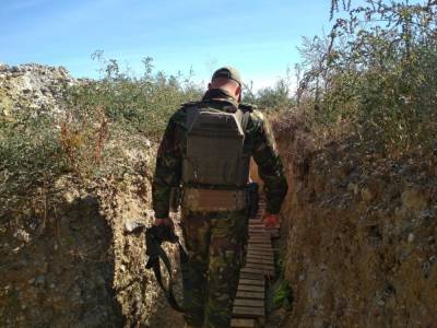 Боевики стреляли на Донбассе из гранатометов и пулеметов