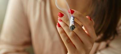 Курящих женщин в Карелии больше, чем мужчин, заявили статистики