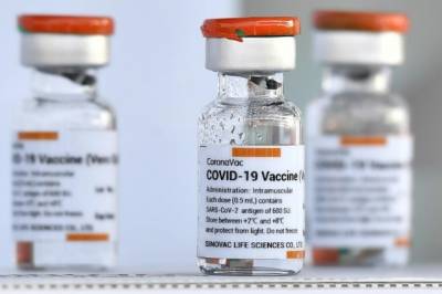 Бустерная прививка от COVID-19: кто будет иметь право на третью дозу?
