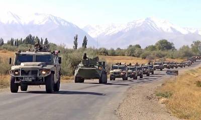 Источник сообщил об отправке 5000 российских военных на афганскую границу