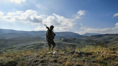 В Азербайджане опровергли сообщения о продвижении ВС страны на границе
