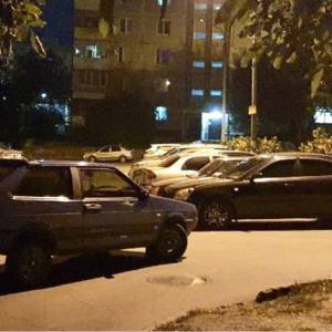 В Шевченковском районе Запорожья пьяный водитель попал в ДТП и пытался дать взятку патрульным. Фото