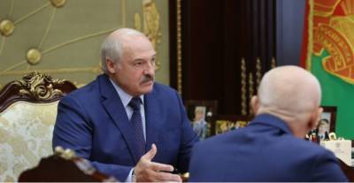 Лукашенко требует обеспечить нормальное функционирование транспортной отрасли