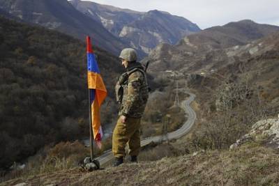 Армения сообщила о столкновениях и гибели военных на границе с Азербайджаном