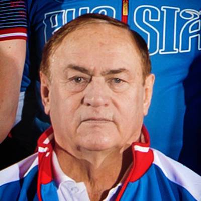 Главный тренер мужской российской команды по тяжелой атлетике подал в отставку