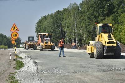 740 млн рублей на ремонт дорог получил Новосибирск дополнительно этим летом