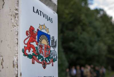 Латвия: многие мигранты хотят вернуться в Ирак, но белорусы толкают их через границу силой