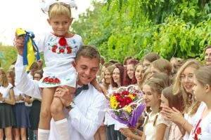 В МОН ответили, будет ли в украинских школах праздник первого звонка