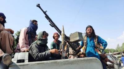 Талибы заявили, что начали изымать оружие у гражданского населения в Кабуле
