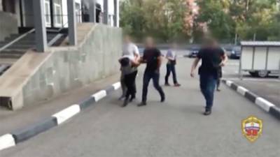 Опубликованы кадры задержания задушившего девушку лосинами в Москве