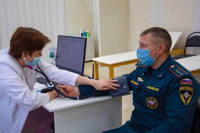 Больше 98% спасателей Тверской области привились от коронавируса