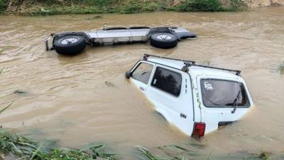 Тропический тайфун разрушил дороги и погрузил под воду районы Анапы