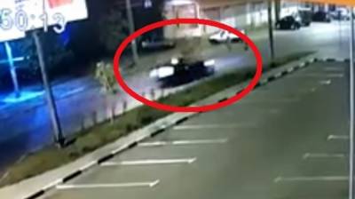 Воронежский дрифтер во время «разворота на 180» протаранил три авто: появилось видео