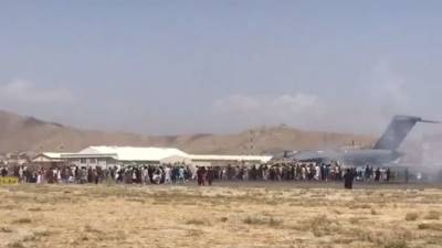 Самолет из Молдавии ждет эвакуации в захваченном боевиками Кабуле