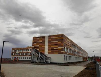 Курганские власти отказались выкупать школу XXI века, построенную по согласованию Москвой