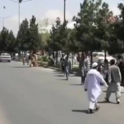 7 человек погибли в аэропорту Кабула в результате возникшего во время эвакуации хаоса
