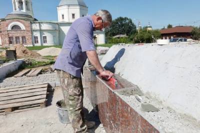 Реконструкция памятника на Соборной горе в Серпухове идёт полным ходом