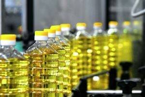 Кабмин пообещал снизить цены на подсолнечное масло