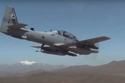 ВВС Узбекистана заставили сесть в Термезе более 40 афганских самолетов