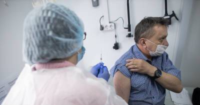 218 тыс. калининградцев сделали прививку от коронавируса