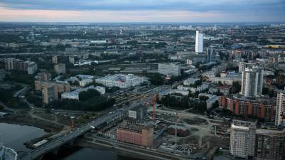 Специалисты проверили воздух в Екатеринбурге после сообщений о «химическом запахе»