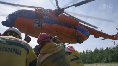 В Якутии за сутки потушили 11 очагов природных пожаров и отстояли от огня населенные пункты