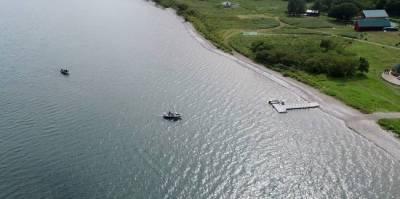 На Камчатке поднято 6 тел погибших при падении вертолета в озеро