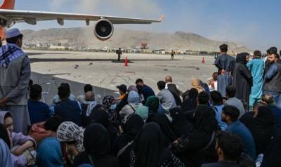 Посланный для эвакуации украинский самолет не может покинуть Кабул — МИД