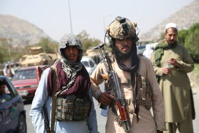 Талибы объявили амнистию для афганских чиновников
