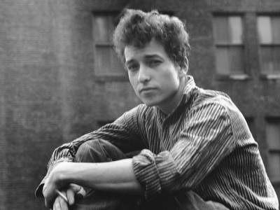 Роберт Дилан - Боб Дилан обвинён в сексуальном насилии над несовершеннолетней в 1965 году - svoboda.org - шт. Нью-Йорк