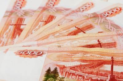 Более 300 тысяч рублей сняли преступники-"банкиры" со счета липчанки