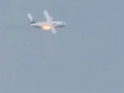Опубликовано видео с места крушения военного самолета Ил-112В