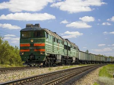 "Укрзалізниця" повысила тарифы на грузовые перевозки не с 1 сентября, как собиралась, а с сегодня – СМИ