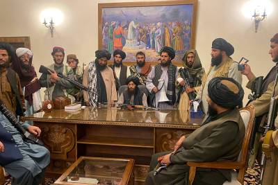 Талибы объявили всеобщую амнистию и призвали афганцев возвращаться к работе