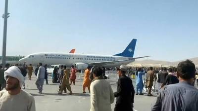 Талибы приостановили все рейсы в аэропорту Кабула