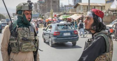 Афганки вышли на митинг в Кабуле и потребовали включить женщин в правительство