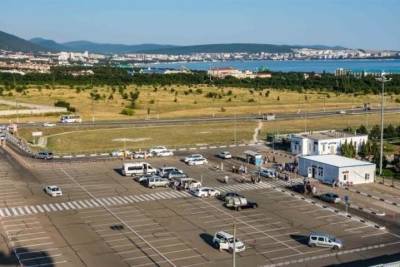 Пассажиры геленджикского аэропорта смогут добраться до Анапы и Новороссийска на автоэкспрессе