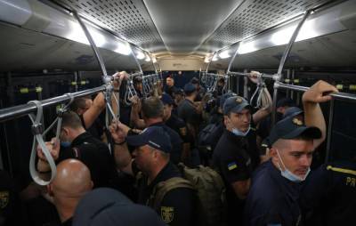 Украина неоценимо помогла: наши спасатели вернулись домой с тушения пожаров в Греции (фоторепортаж)