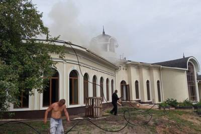 В Доброграде Владимирской области горел банный комплекс