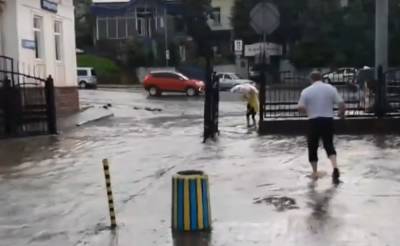 На Харьковщину надвигаются дожди с грозами: предупреждение синоптиков