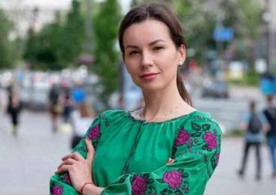 Депутат Киевсовета Ирина Никорак: почему не жмет вышиванка человеку, обслуживающему «регионалов» и китайцев