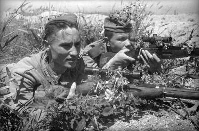 ТОП-7 лучших советских снайперов: сколько всего немцев они уничтожили
