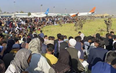 В аэропорту Кабула погибли 40 человек - СМИ