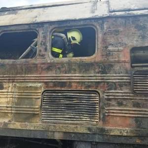 Под Ровно загорелся тепловоз грузового поезда. Фото