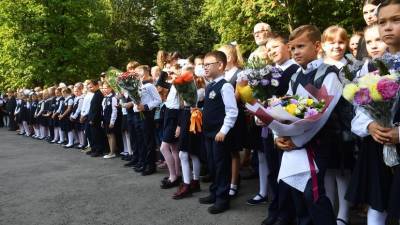 Линейки в честь 1 сентября в Ростовской области пройдут только для первоклассников