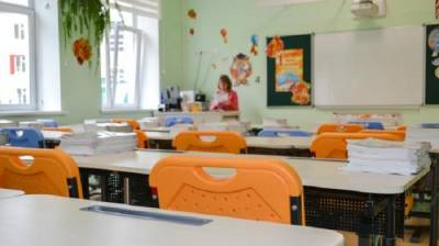 «Единая Россия» оценит готовность школ к новому учебному году