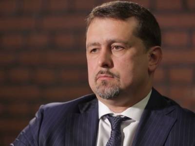 Служба внешней разведки намерена оспорить восстановление Семочко на службе