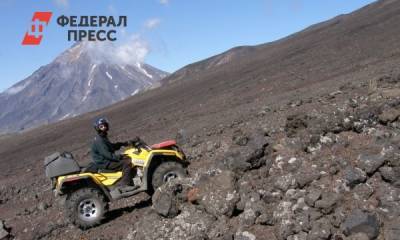 На Камчатке ищут туристов, упавших с Ключевского вулкана