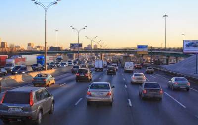 В Госдуме призвали повысить разрешённую скорость на ряде дорог до 150 км/ч