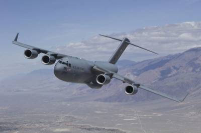 США расследуют обнаружение тела в отсеке вылетевшего из Кабула самолета